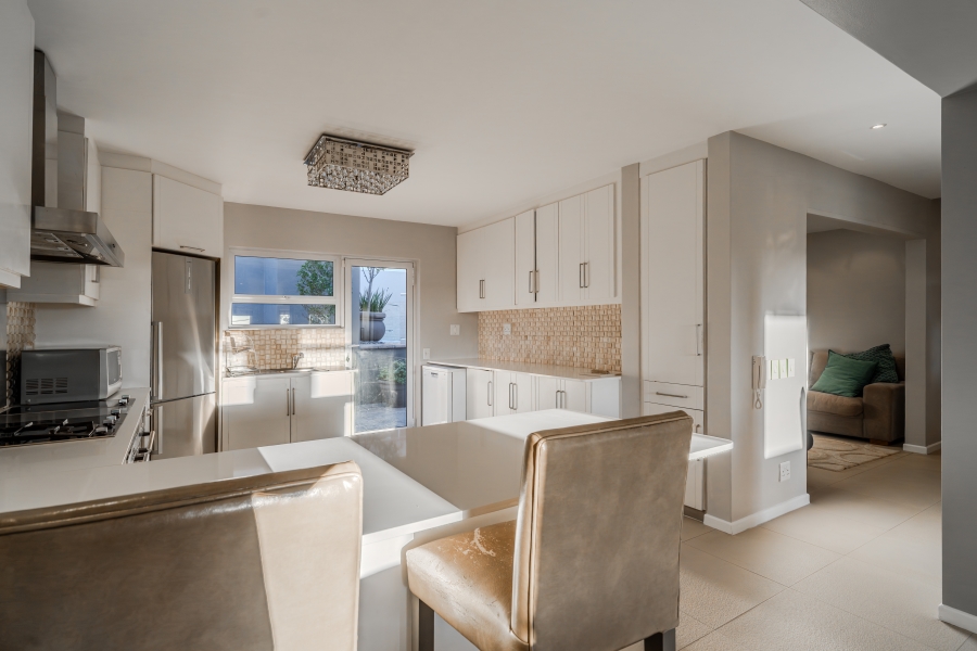 7 Bedroom Property for Sale in Camps Bay Western Cape